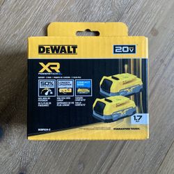**Brand New** DEWALT 20V MAX POWERSTACK Lithium-Ion 1.7 Ah Compact Battery Pack (2-Pack)