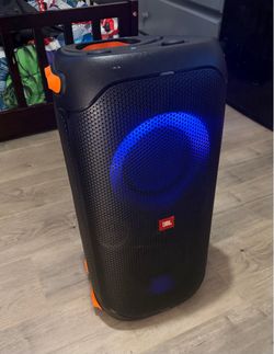 JBL Partybox Club Live 110 Portable Bluetooth Party Speaker (No Microphone) LED Lights, 160+ Watts, JBL Pro Sound