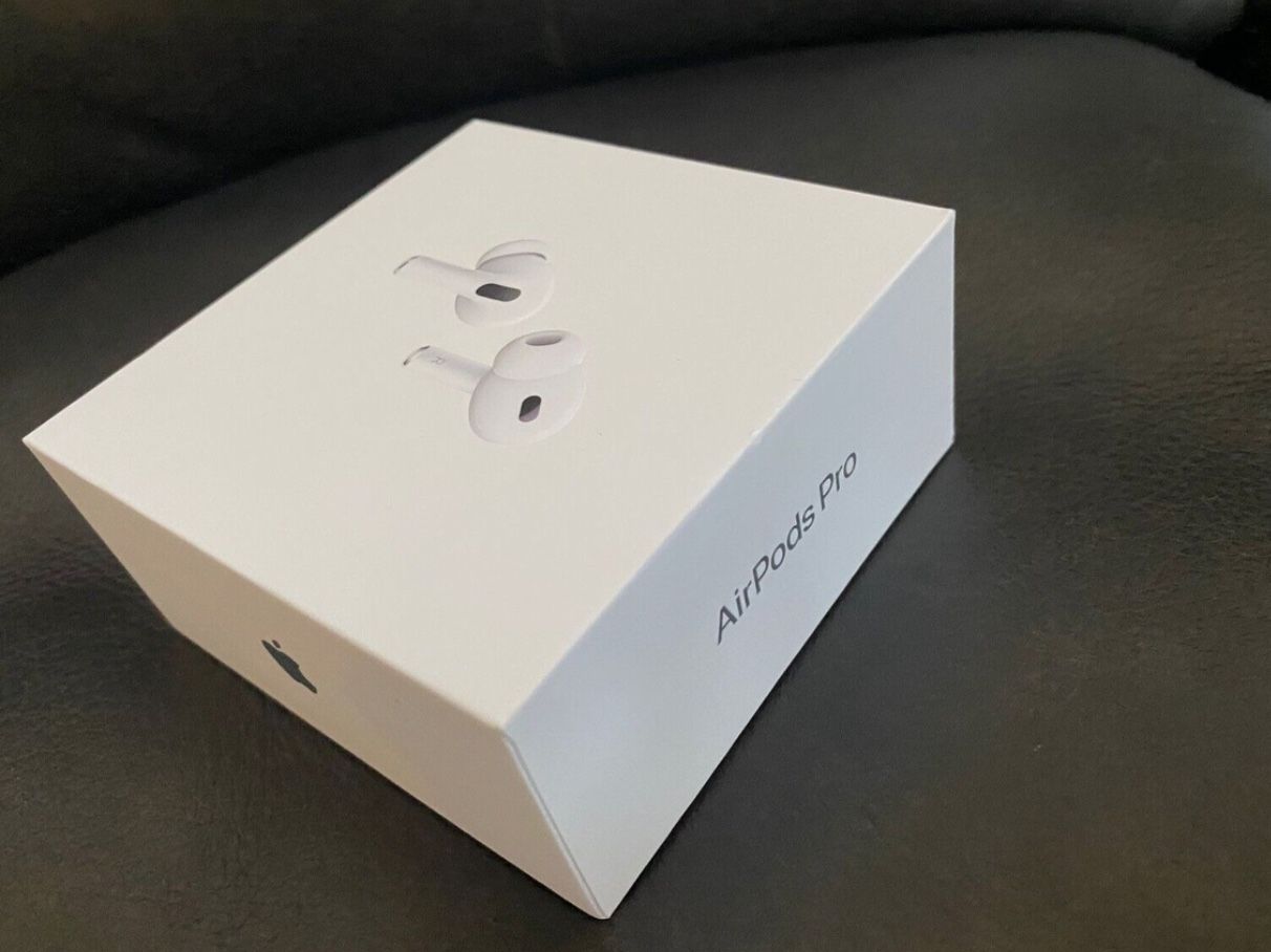 USED Air Pods Pros