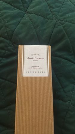 William Sonoma  5 piece set