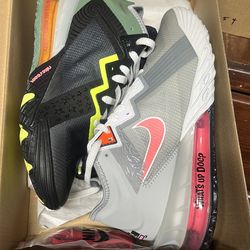 Nike LeBron xviii size 9