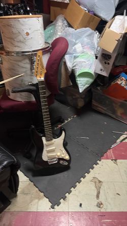 Eastwood Stratocaster Electric Guitar