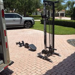 B.O.S Cable Machine With Accessories I NEED AN OFFER