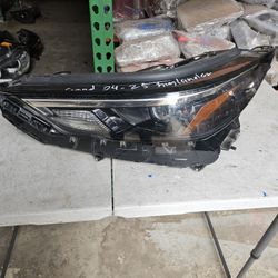 Toyota Grand Highlander Left Headlight Oem 