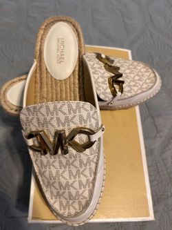 MK Shoes 9.5