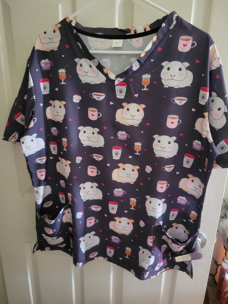 Women's Printed Scrub Top 