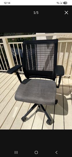 Steelvase think Mesh Back Office Chair with Armrests