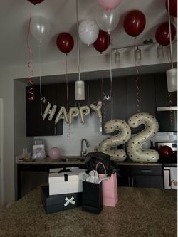Hire me for decorations!