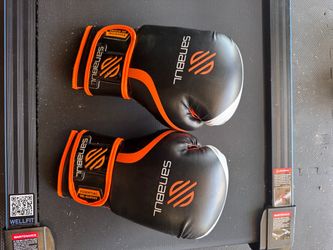 Sanabul Essential Gel Boxing Gloves