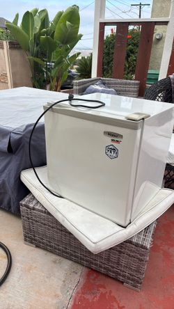 Haier mini fridge