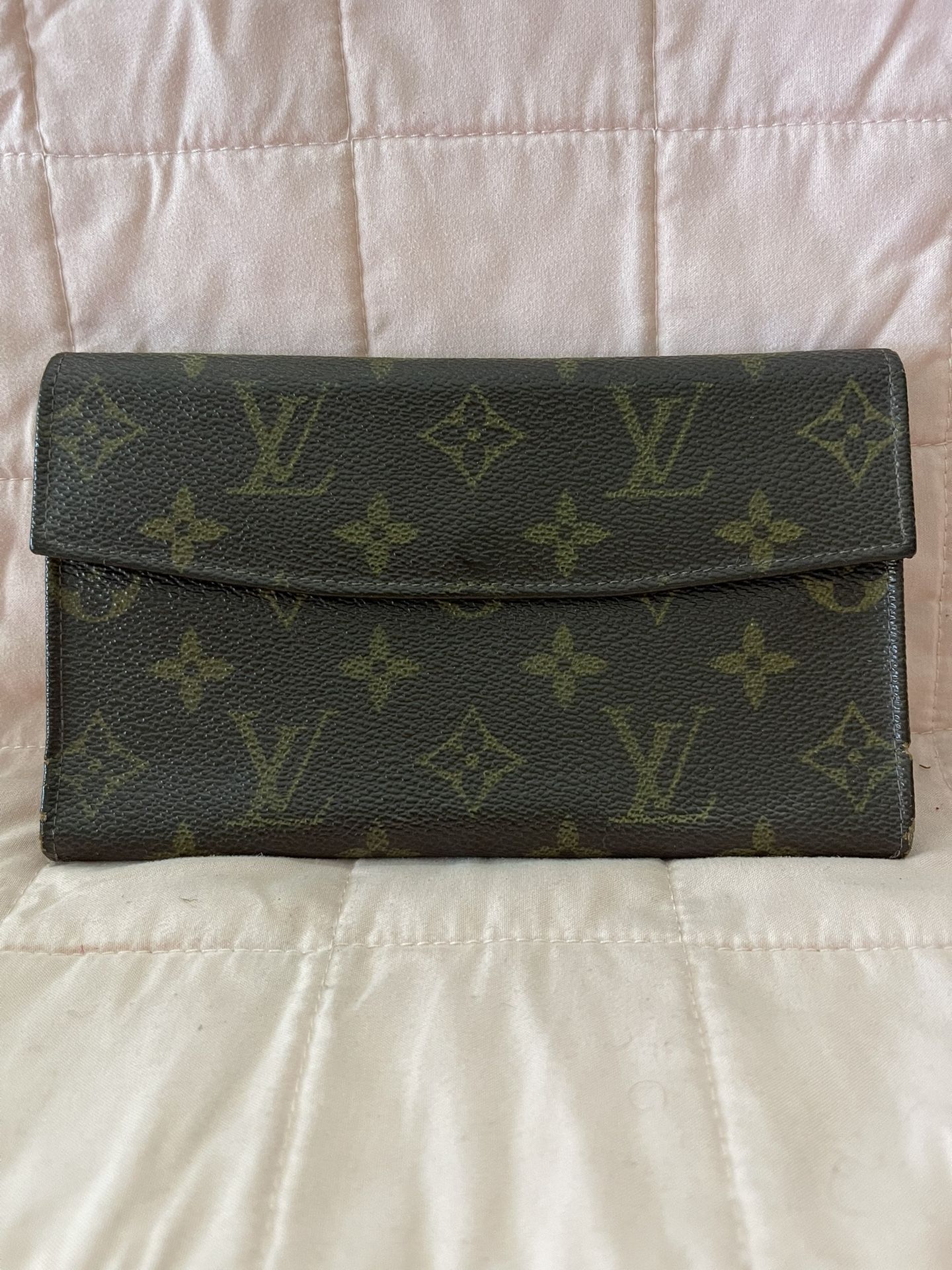 Authentic Louis Vuitton Wallet 