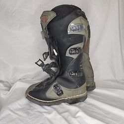 Thor dirt bike boots