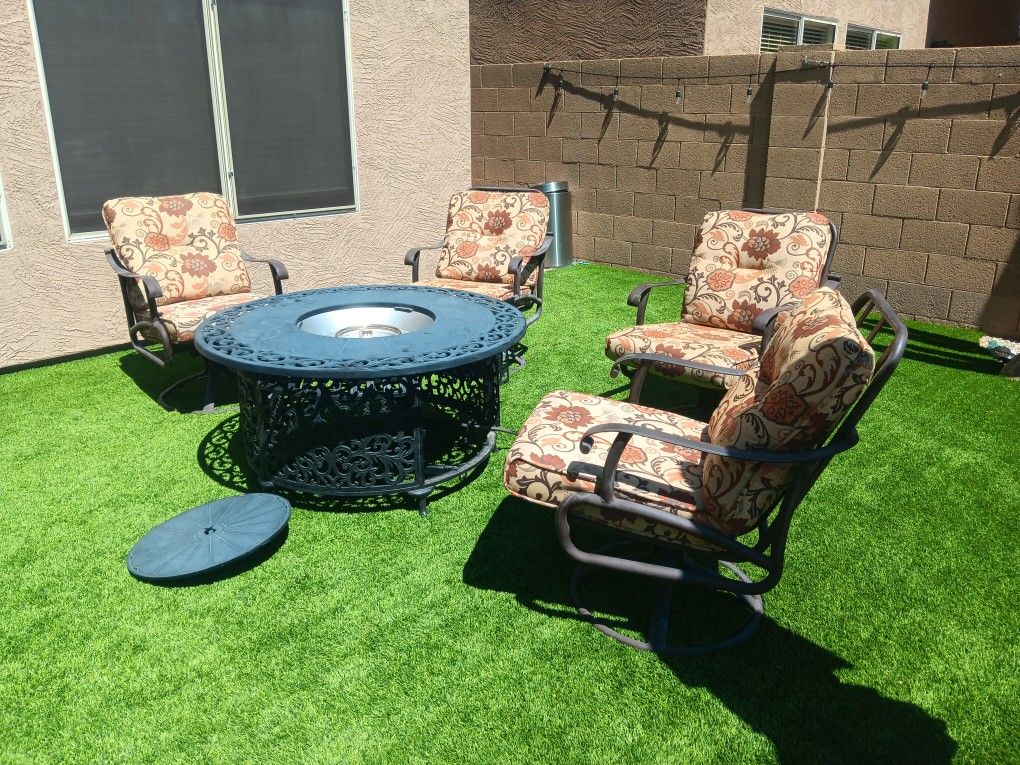Mallin Patio Furniture
