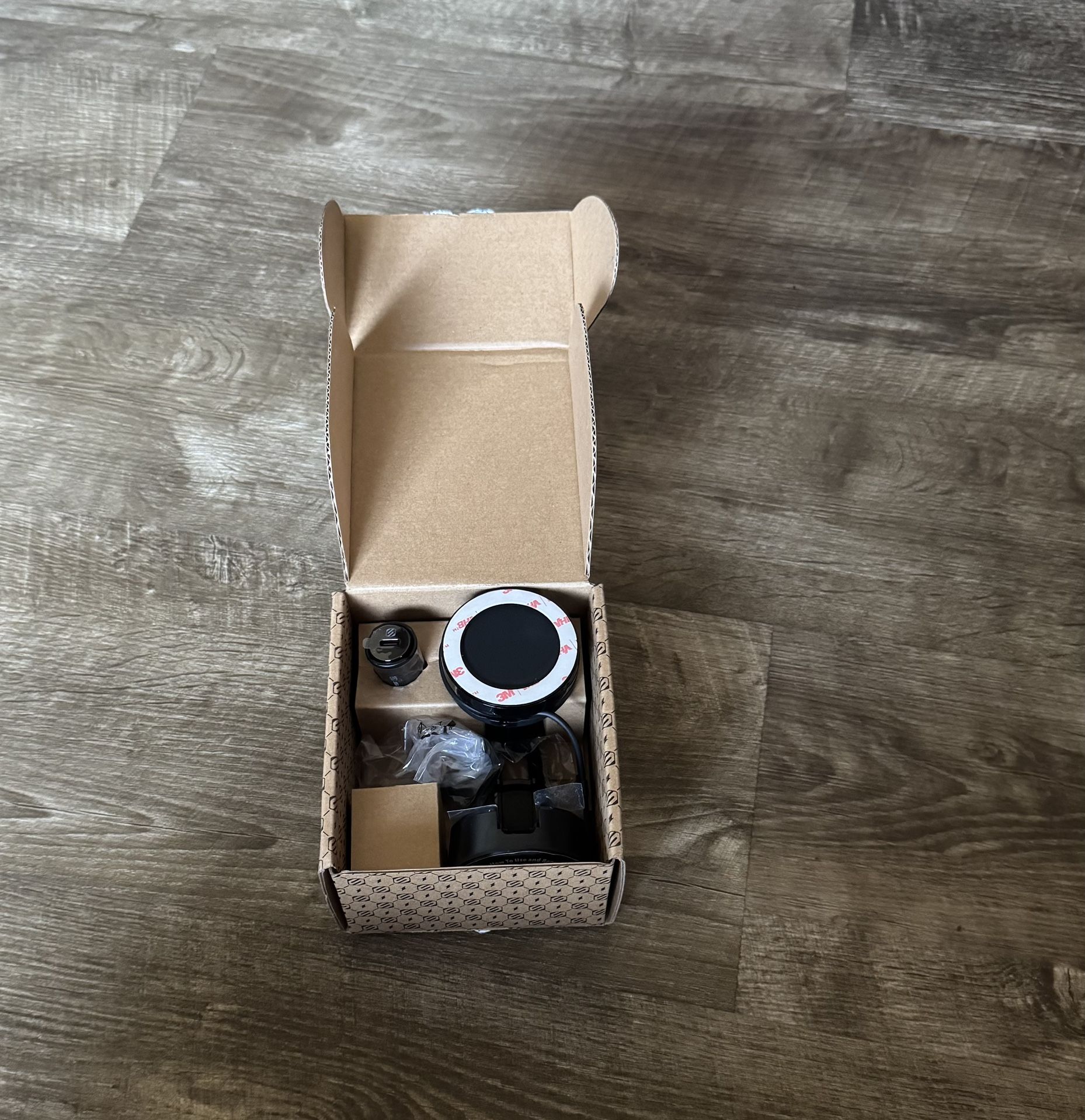 New Magnetic Charging Phone Mount Kit