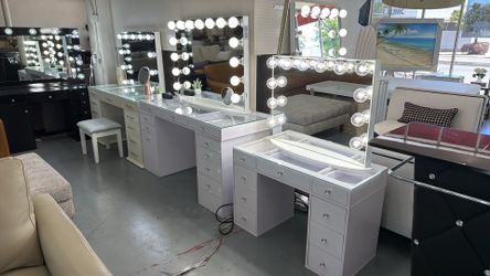 Glam vanity set same day delivery no money down no credit need 0% interest