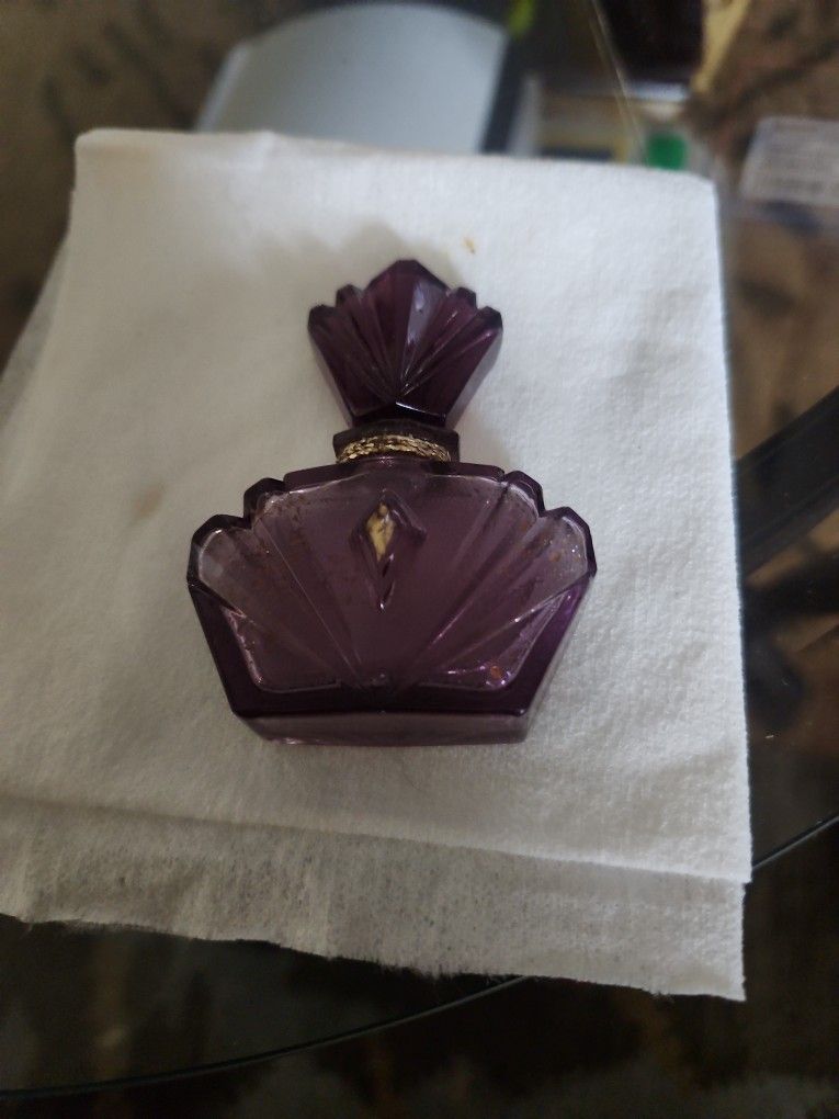 Vintage Elizabeth Taylor Passion Glass Bottle 