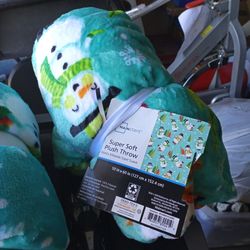 Super Soft Plush Throw