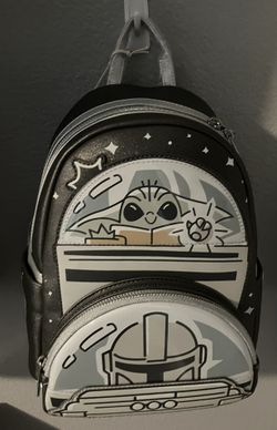 2024 Disney Parks ‘Mandalorian’ Grogu Loungefly Mini Backpack New 💥
