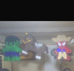 Piñatas