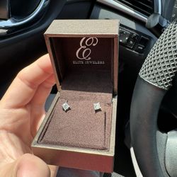 14k White Gold Earrings 