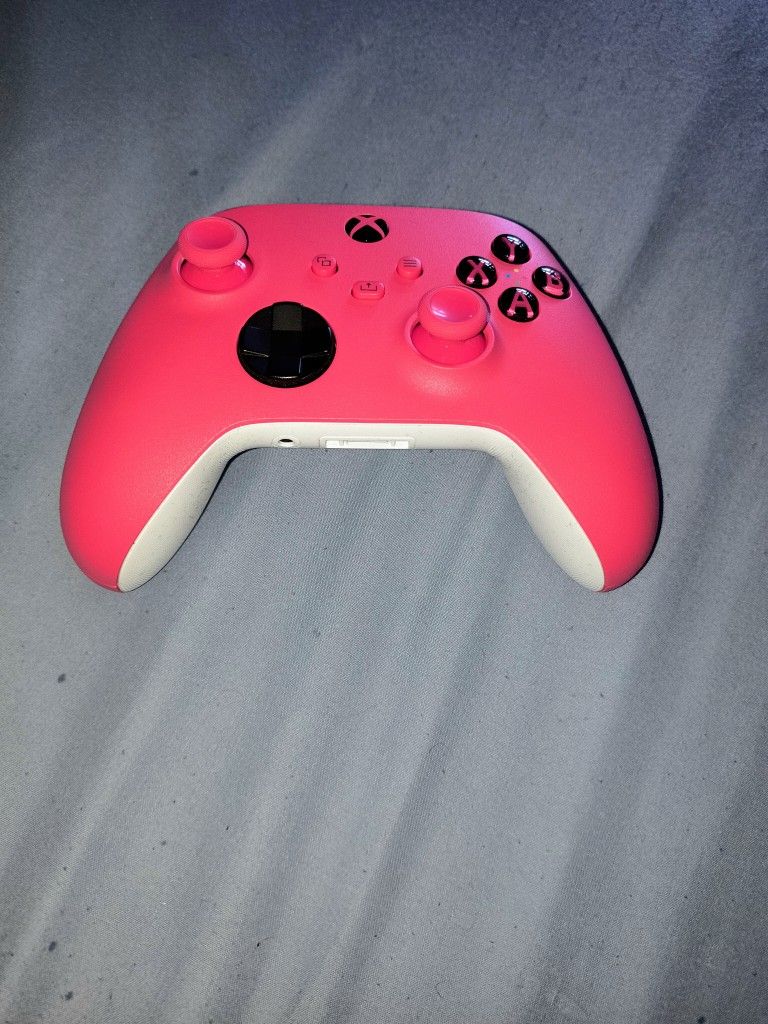 Pink Xbox Controller