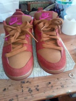 Nike SB dunk Pink/burgundy red/brown caramel chocolate shoe laces