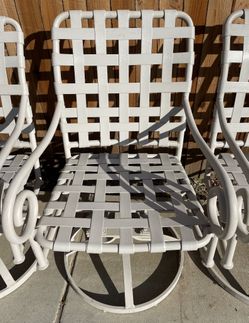 4 Patio Chair Set 
