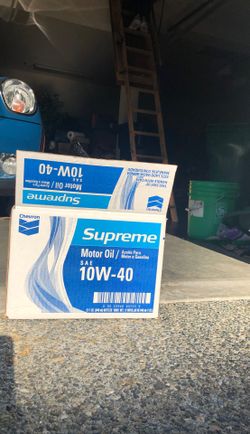 10W-40 Oil (11 qt)