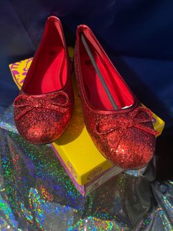 Adult Red Glitter/Sequin Flats with Bow Size 9.  Brand New with Box.