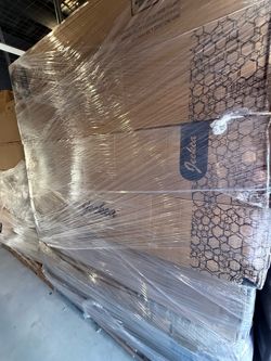Brand new in the box, Memory foam mattresses, hybrid mattresses