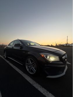 Se vende Mercedes AMG ClA 45 2016