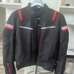 Revit Tornado 3 Jacket Large
