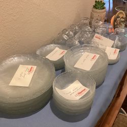 12-Piece Clear Glass Table Setting