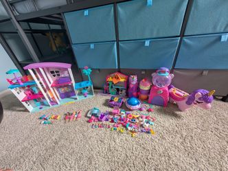 Polly pocket lot house and sets