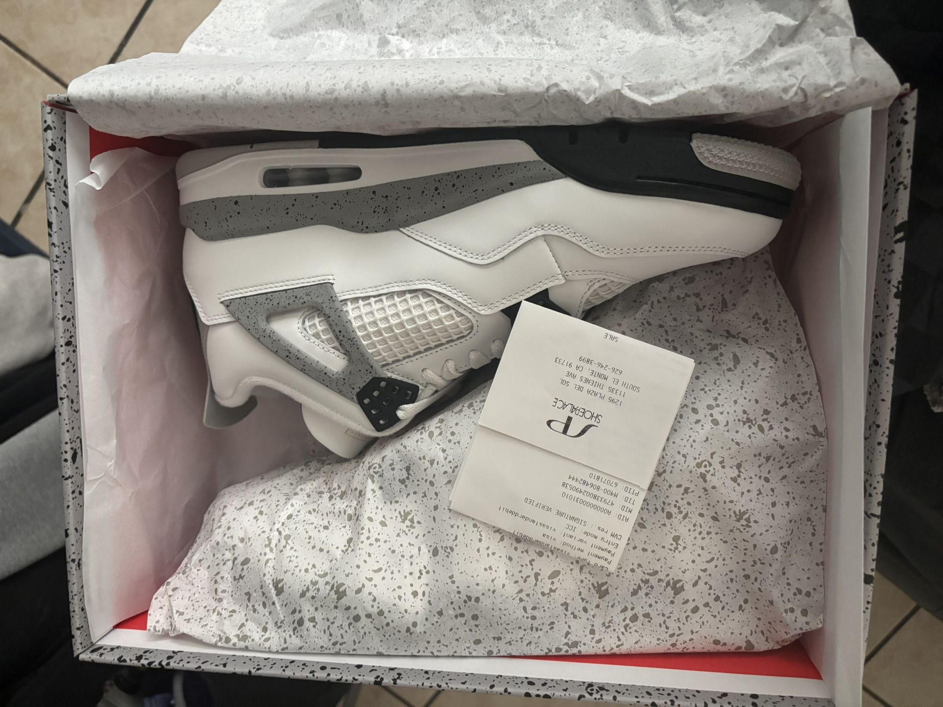 Jordan Retro 4