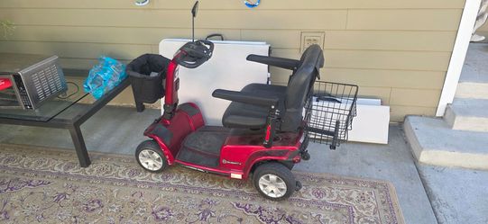 Adult electric scooter