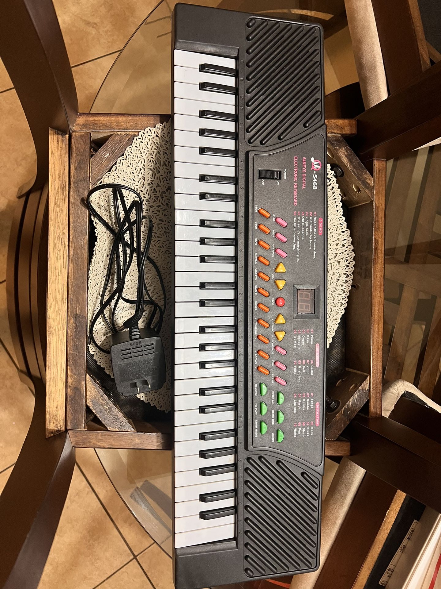 MQ - 5868 Digital Electronic Keyboard