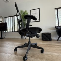 Herman Miller Mirra Chair 