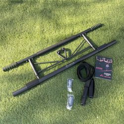 New Heavy Duty Door Pull Up Bar With Resistance Straps Foam Cushion Padding Folding Design For Storage