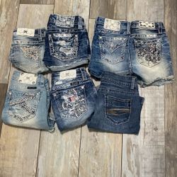 Miss Me Short Jeans 