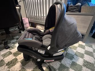 Graco car seat
