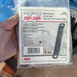 Blade Wrench 