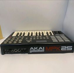 AKAI MPK 25 PROFESSIONAL
