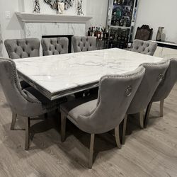 Couch And Dining Table With Chairs 