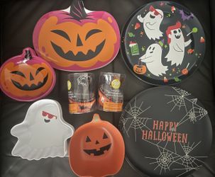 HALLOWEEN Party Decor Plates & More!