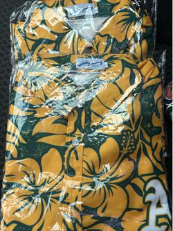 Sacramento A’s Athletics XL Hawaiian Shirt