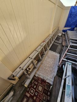28 Foot Extension Ladder, Louisville