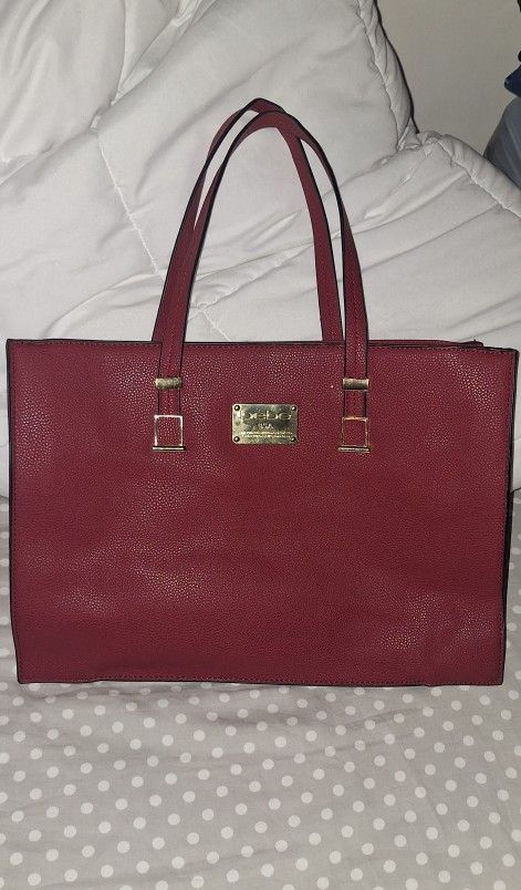 Bebe Tote Bag