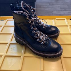 a New Day Womens Leighton Hiking Boots with Memory Foam Insole Black 8.5