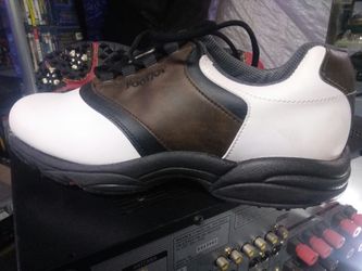 Footjoy golf shoes